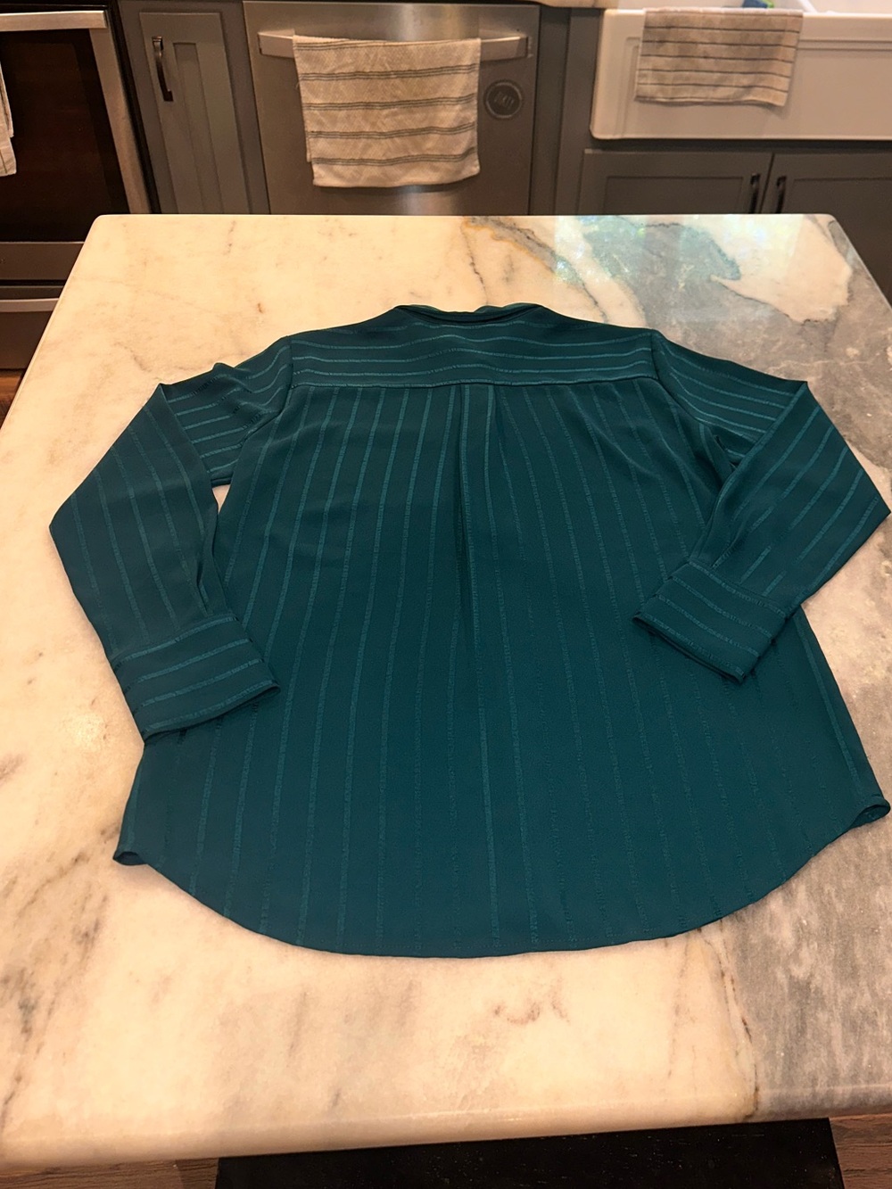 Nine West Size Medium Women's Long-Sleeve Textured Button-Up Shirt in Deep Teal - Picture 11 of 11